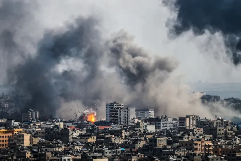 Ataque de Israel sobre Gaza Foto: Ali Jadallah/Anadolu Agency