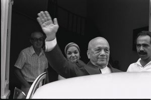 Nem todos se curvaram ao golpe