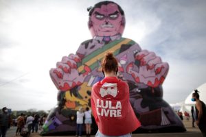 O Brasil protesta contra o nefasto