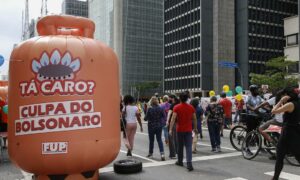 E a Petrobras? sobe os preços de novo