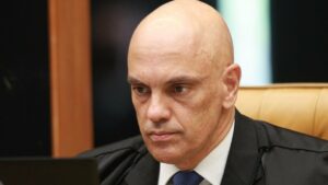 TSE livra Bolsonaro da cassação