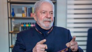 Lula alerta para a precarização