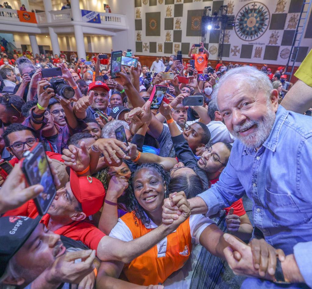 Novas pesquisas confirmam Lula na liderança. Crise econômica é a maior preocupação