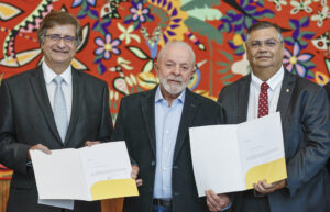 Lula indica Dino e Gonet para STF e PGR