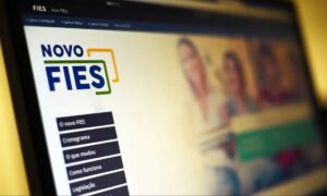 Lula abre renegociações do Fies