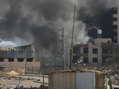 Palestinos procuram abrigo após anúncio de ofensiva israelense em Rafah