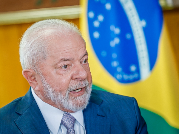 Lula é espionado pela CIA desde 1966, revela Fernando Morais