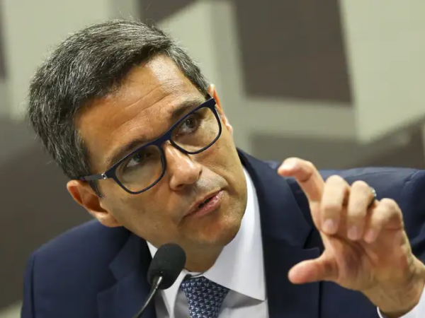 AGU recorre de decisão do STF que livrou Campos Neto de investigação