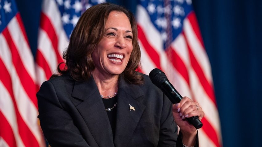 EUA: pesquisas apontam pequena vantagem para Kamala Harris 