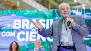 Quem apostar contra Brasil que está ressurgindo irá perder, por Aloizio Mercadante