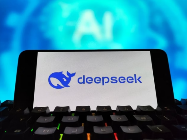 DeepSeek: startup que sacudiu o Vale do Silício e abriu novos caminhos para os países em desenvolvimento, por Glauco Arbix