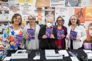 Livro 'Feminismo e o PT' faz panorama das lutas das mulheres dentro e fora da partido 