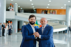 Em encontro com presidente do Chile, Lula sinaliza avanço da integração sul-americana