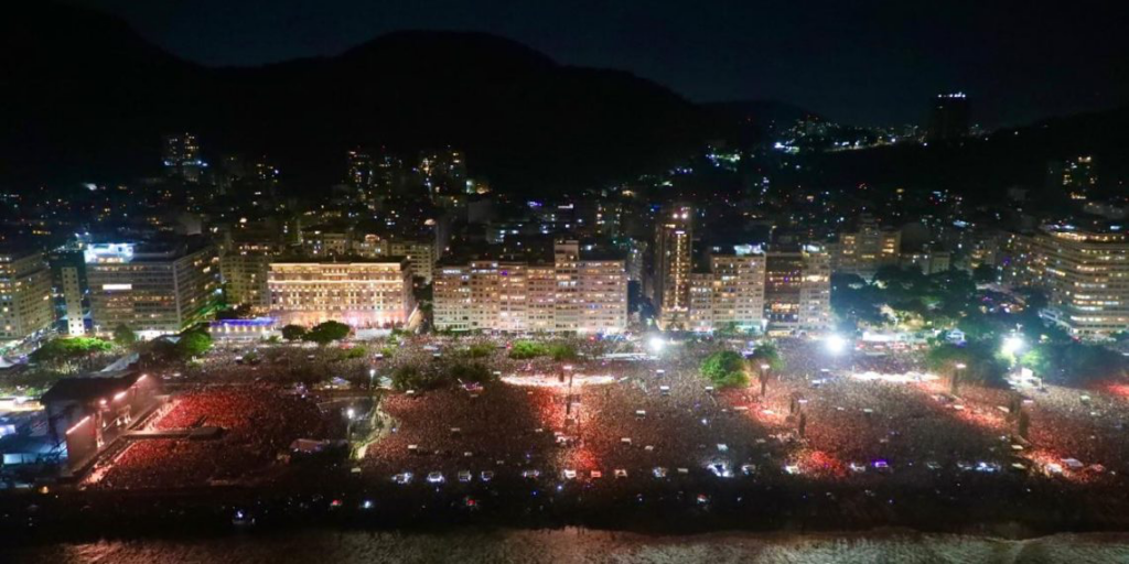 Lady Gaga no Rio: quando o palco é também plateia Lady Gaga no Rio: quando o palco é também plateia