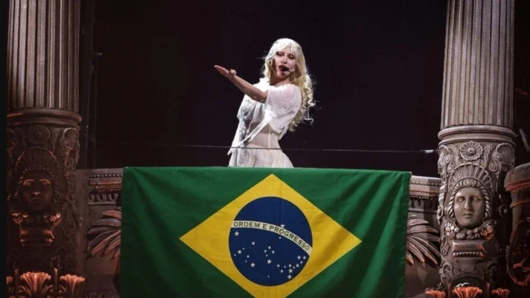 Lady Gaga no Rio: quando o palco é também plateia Lady Gaga no Rio: quando o palco é também plateia