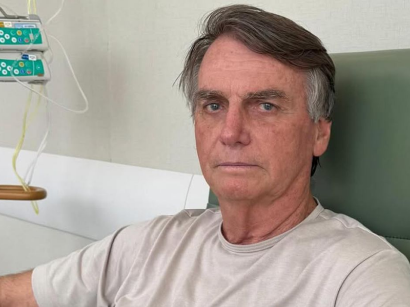 Bolsonaro na UTI: o reality show do ex-presidente investigado por golpismo 