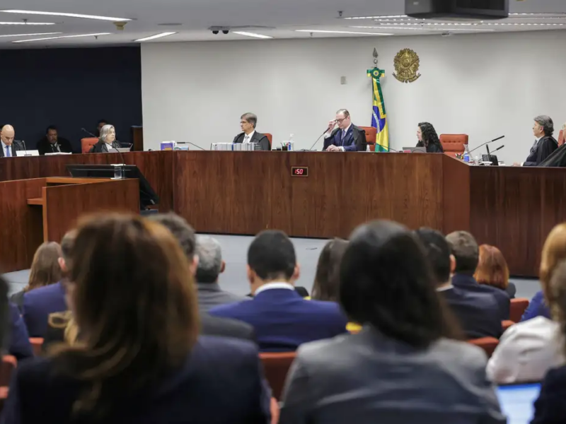 Policial federal que vazava informações sobre a agenda do presidente Lula segue preso