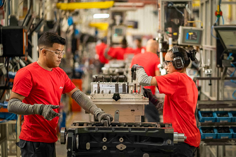 Atividade econômica cresce 1,3% no 1º trimestre e consolida retomada