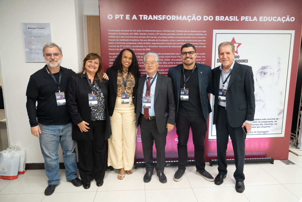 Educação como ato político: seminário do PT discute formação de lideranças para fortalecer a democracia Educação como ato político: seminário do PT discute formação de lideranças para fortalecer a democracia