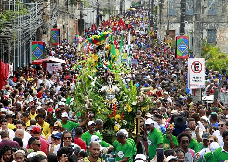 Livro sobre o 2 de julho na Bahia será lançado em cortejo no Pelourinho