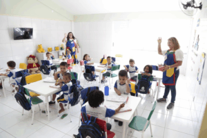 Educação em pauta: MEC conclui semestre com foco em conectividade, obras e valorização de professores