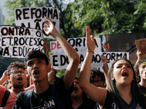 O papel da juventude na história: rebeldia e esperança, por Maíra do MST 