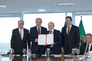 Governo lança crédito de R$ 12 bilhões para modernizar indústria 4.0