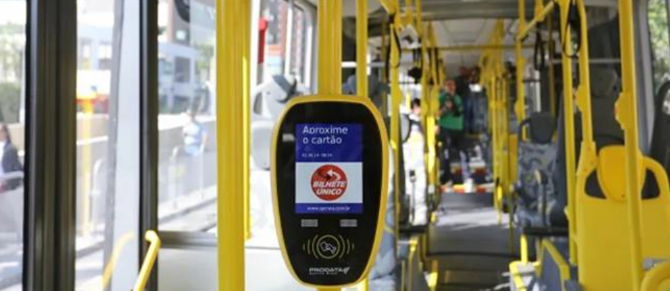 Governo federal estuda tarifa zero no transporte público  