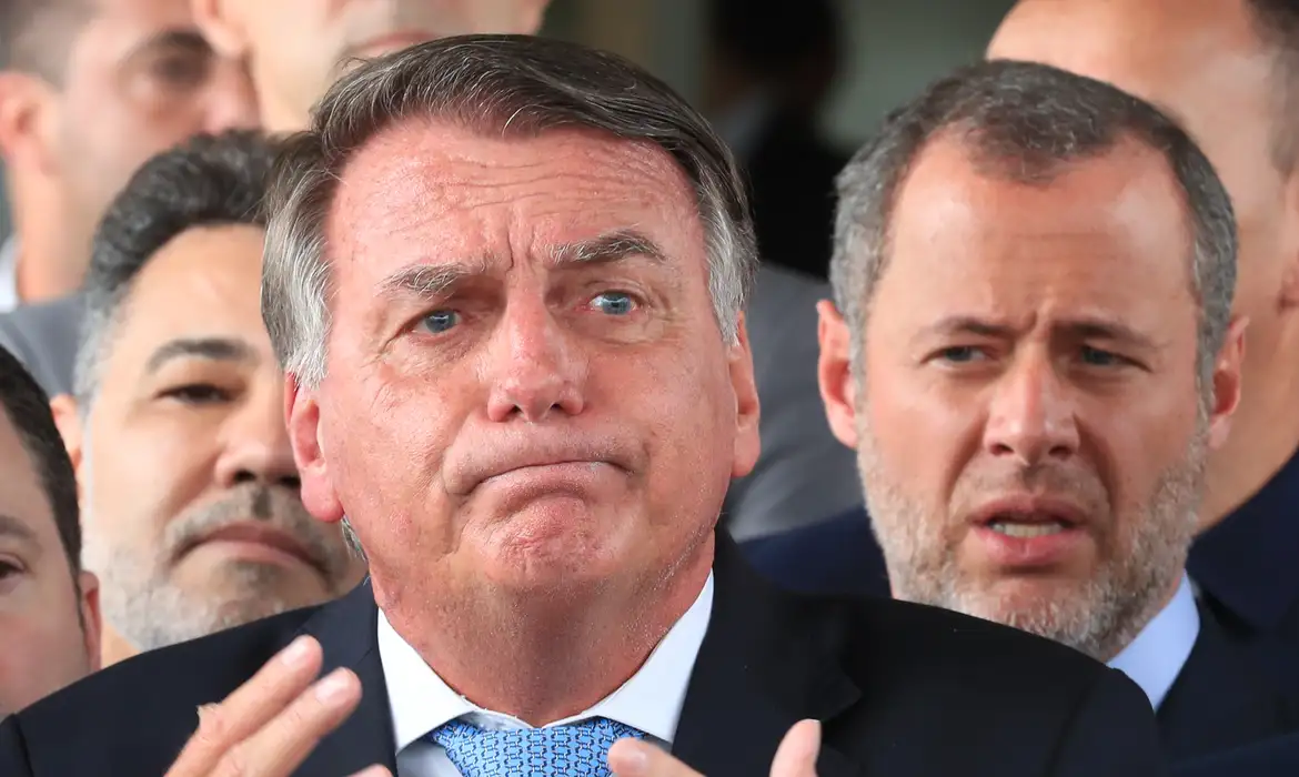 STF condena Bolsonaro a 27 anos de prisão e sela destino de golpistas da extrema direita