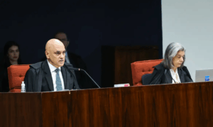 “Covardia não é opção para pacificação”, diz Moraes em julgamento de Bolsonaro 