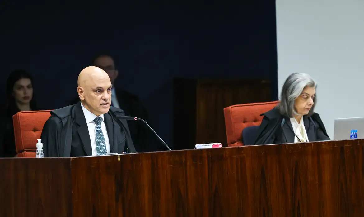 “Covardia não é opção para pacificação”, diz Moraes em julgamento de Bolsonaro 