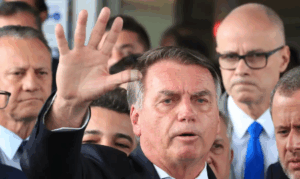 Julgamento de Bolsonaro no STF é marco da democracia, por Lindbergh Farias