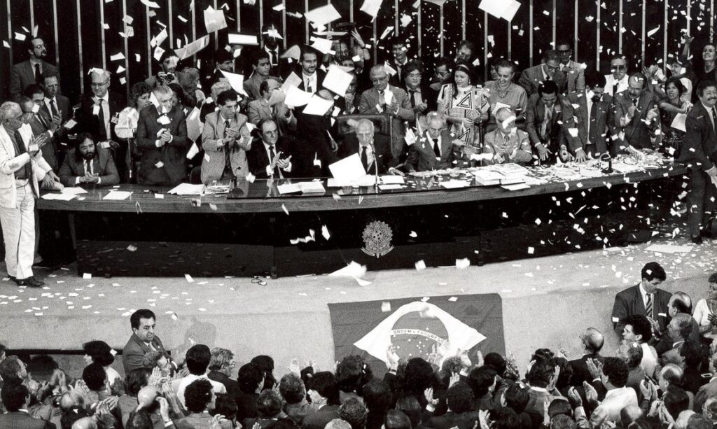 Constituição Federal de 1988 chega aos 37 anos como uma das mais modernas do mundo
