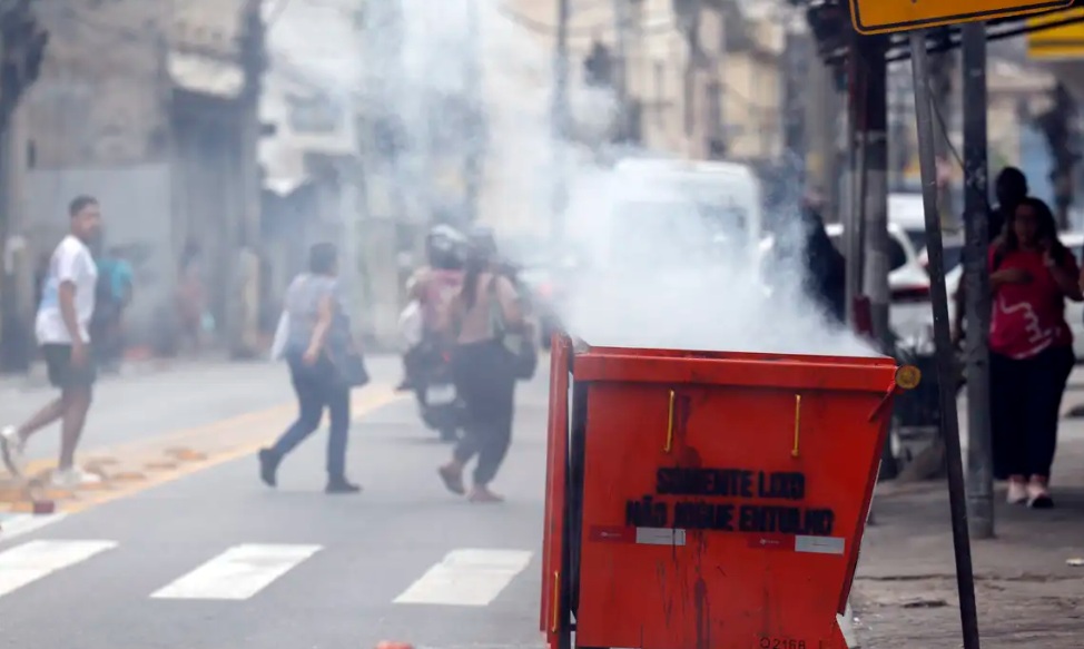 Mortes em operação policial no RJ ultrapassa 130, diz defensoria Mortes em operação policial no RJ ultrapassa 130, diz defensoria