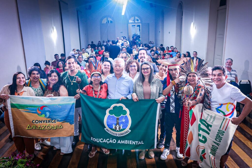 Debate em Manaus aborda desenvolvimento regional e COP 30 Debate em Manaus aborda desenvolvimento regional e COP 30