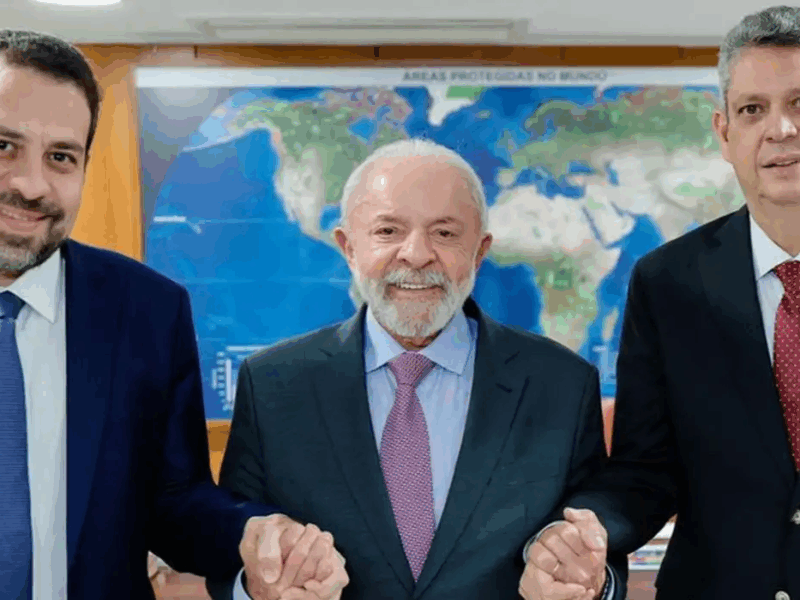 “Boulos é o novo ministro da Secretaria-Geral”, anuncia Lula e reforça laços com os movimentos sociais