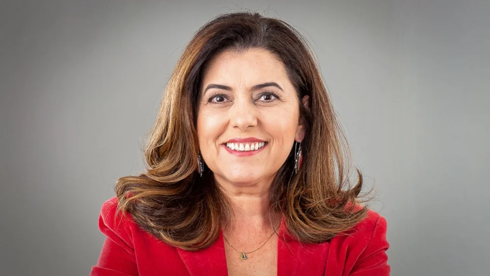 PEC 38/2025: Um ataque ao serviço público e aos direitos da população, por Gleide Andrade PEC 38/2025: Um ataque ao serviço público e aos direitos da população, por Gleide Andrade