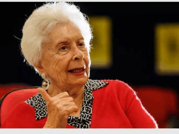 Morre Clara Charf, feminista incansável que dedicou a vida à defesa dos direitos humanos