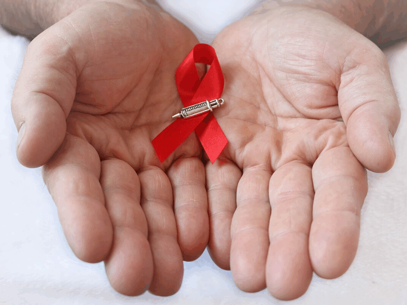 A Semana no Mundo: tensões políticas, tragédia humanitária e alerta sanitário na Europa