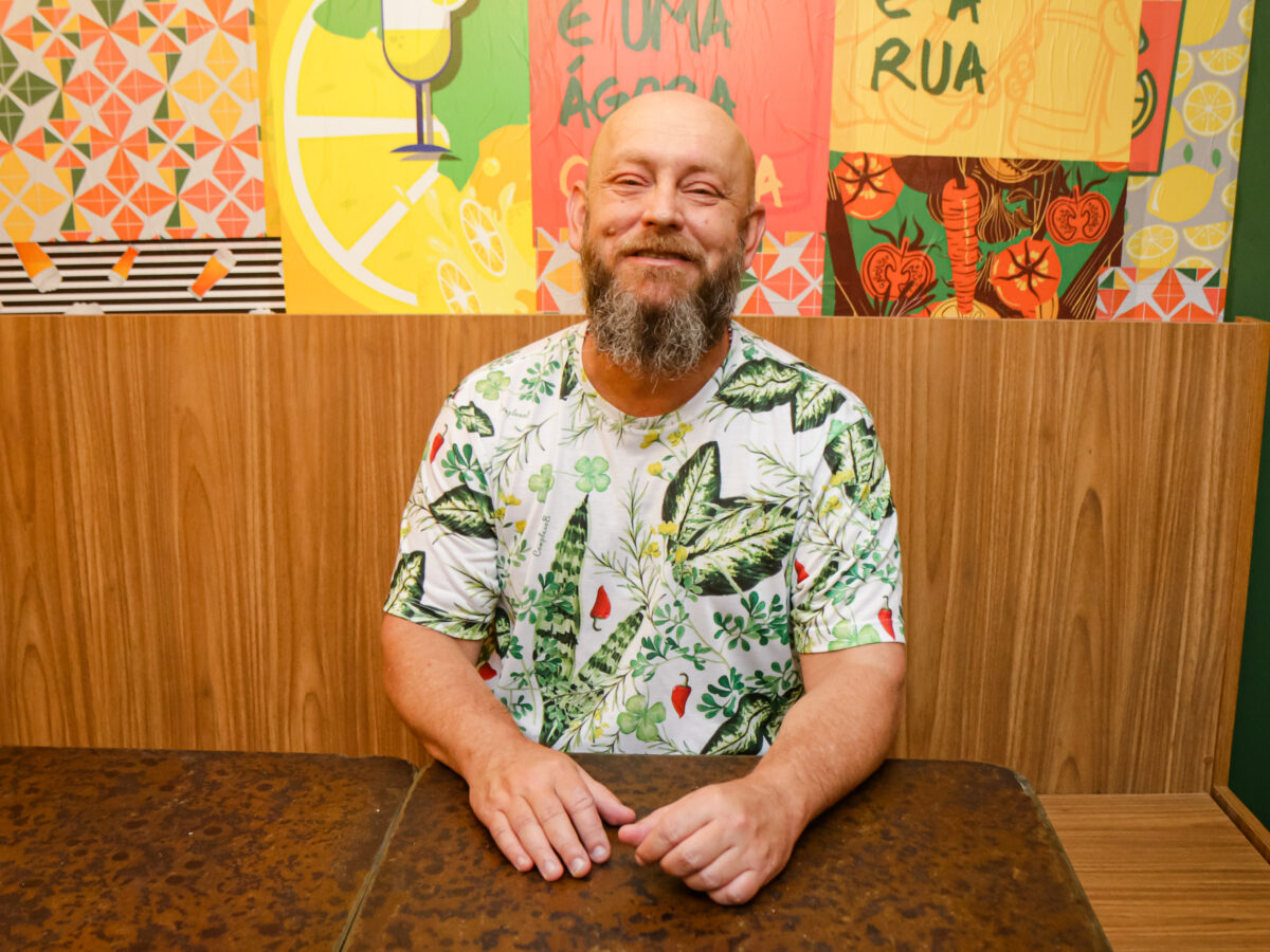 “O tempo do trabalho domestica os corpos. O carnaval é contraponto”, afirma Luiz Antônio Simas