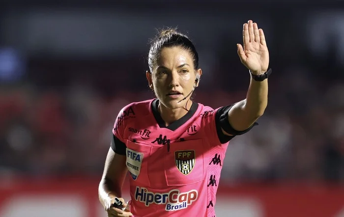 Governo se manifesta sobre caso de machismo contra árbitra em jogo do Paulista