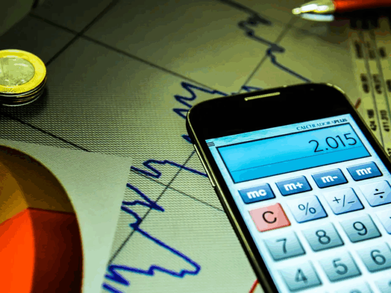 Crescimento de 2,5% da atividade econômica brasileira em 2025 fica acima do projetado