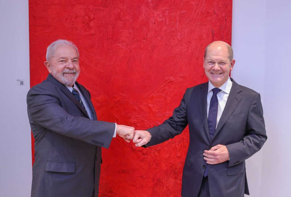 Lula se reune com Olaf Scholz, primeiro-ministro da Alemanha, em 12 de novembro de 2021.