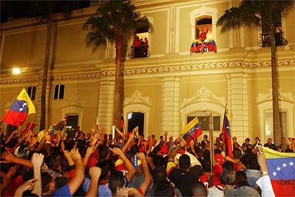 Presidente da FPA acompanha referendo na Venezuela
