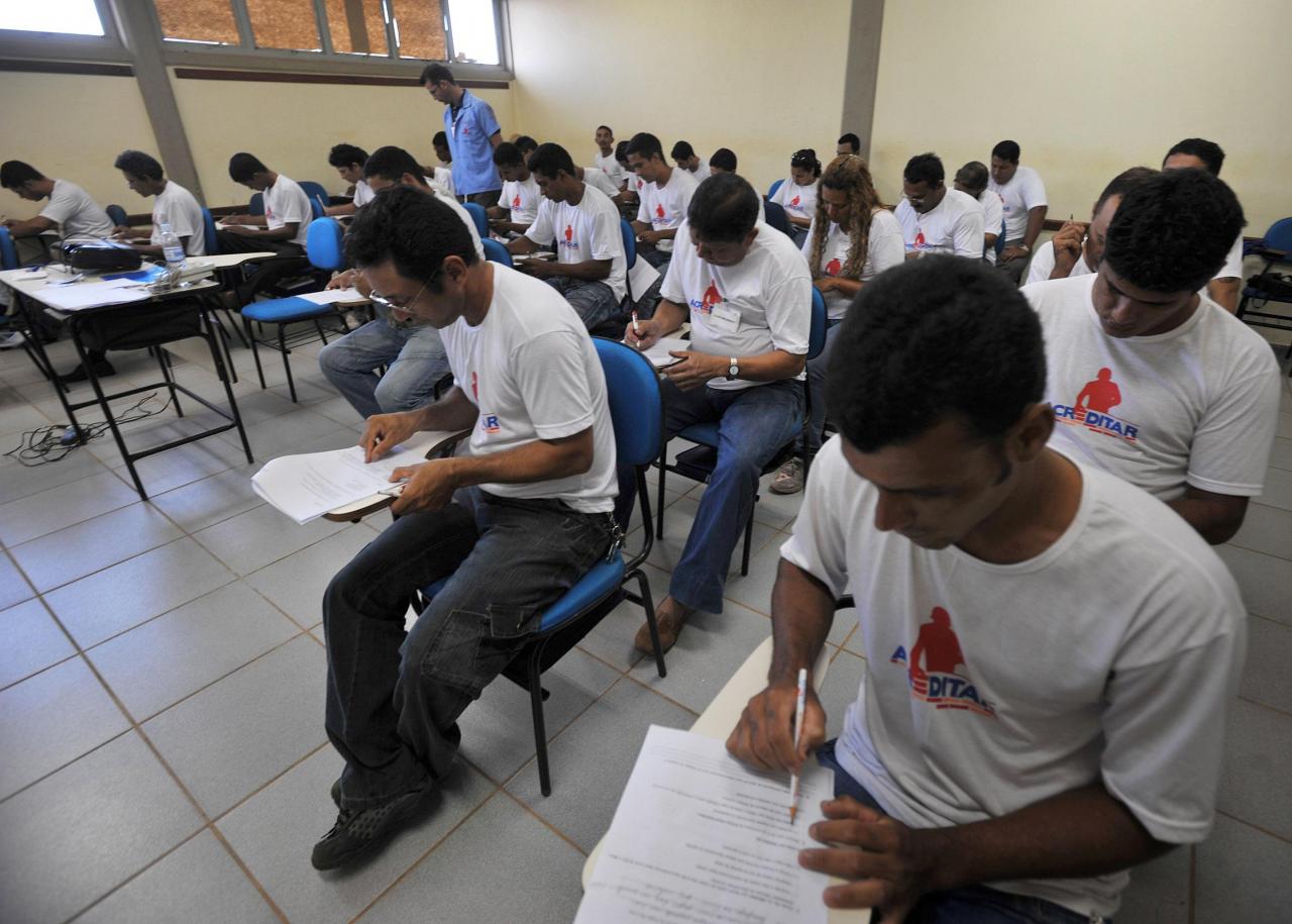 Na década de 2000, nove em cada dez novas ocupações se deu no setor de serviços