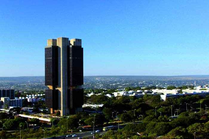 Regulamentação do Sistema Financeiro precisa ser efetivada