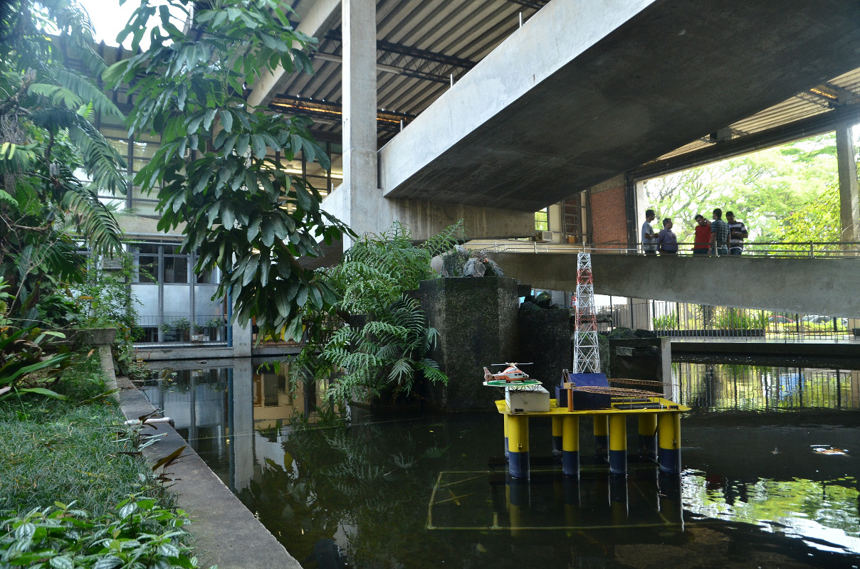 Plataforma de Petróleo, Arquitetura e Natureza Urbana