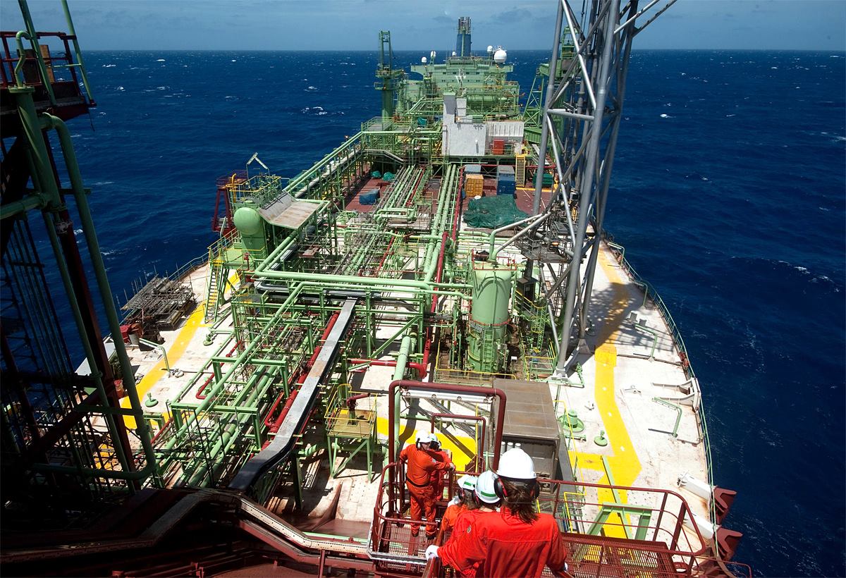 Plataforma Offshore: Indústria de Energia no Mar