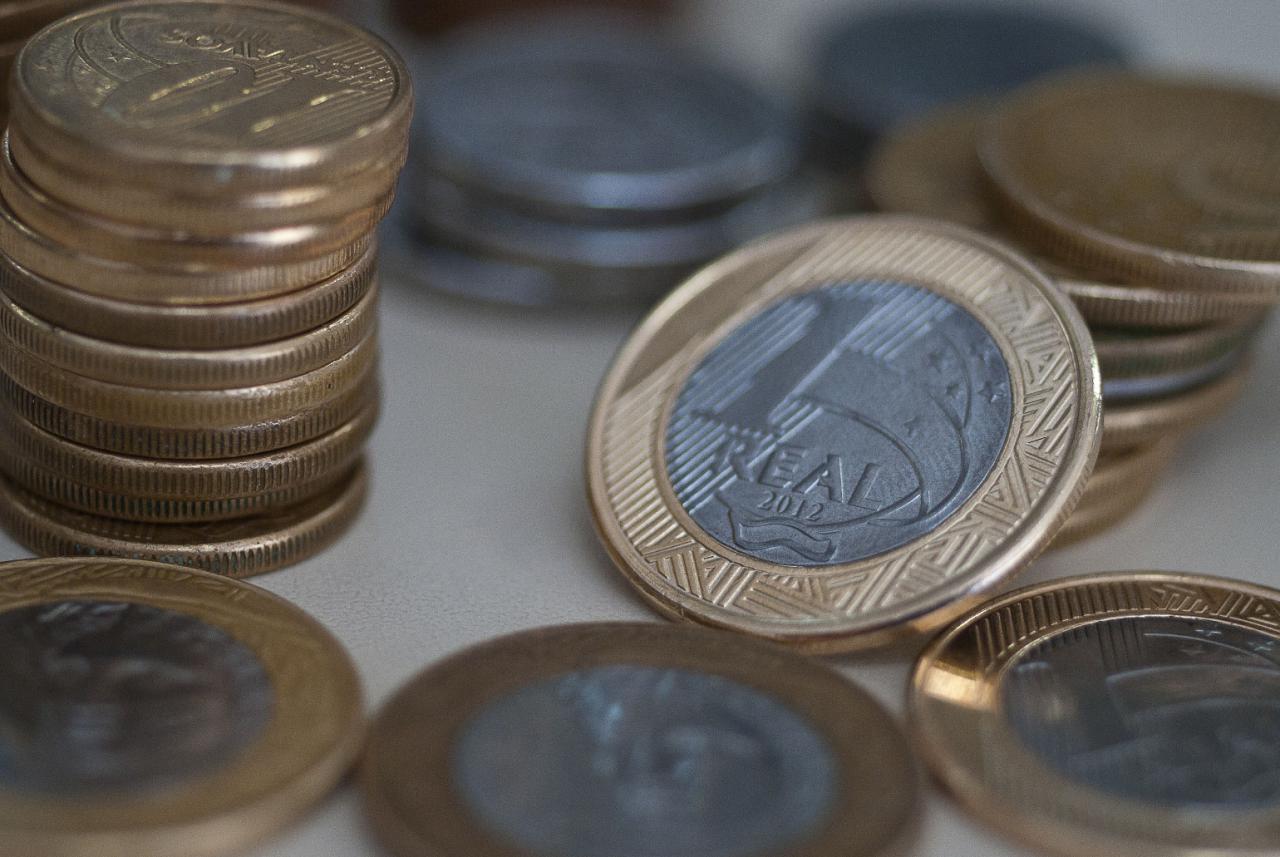 Moedas de Real: Economia, Valor e Finanças Brasileiras