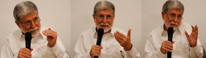 Palestrante Engajado: Discurso e Reflexão